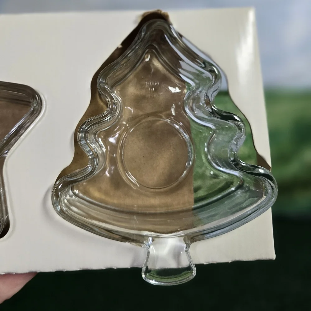 Holiday Time | Vintage 1990s Christmas Heavy Glass Tealight Candle Holder Set